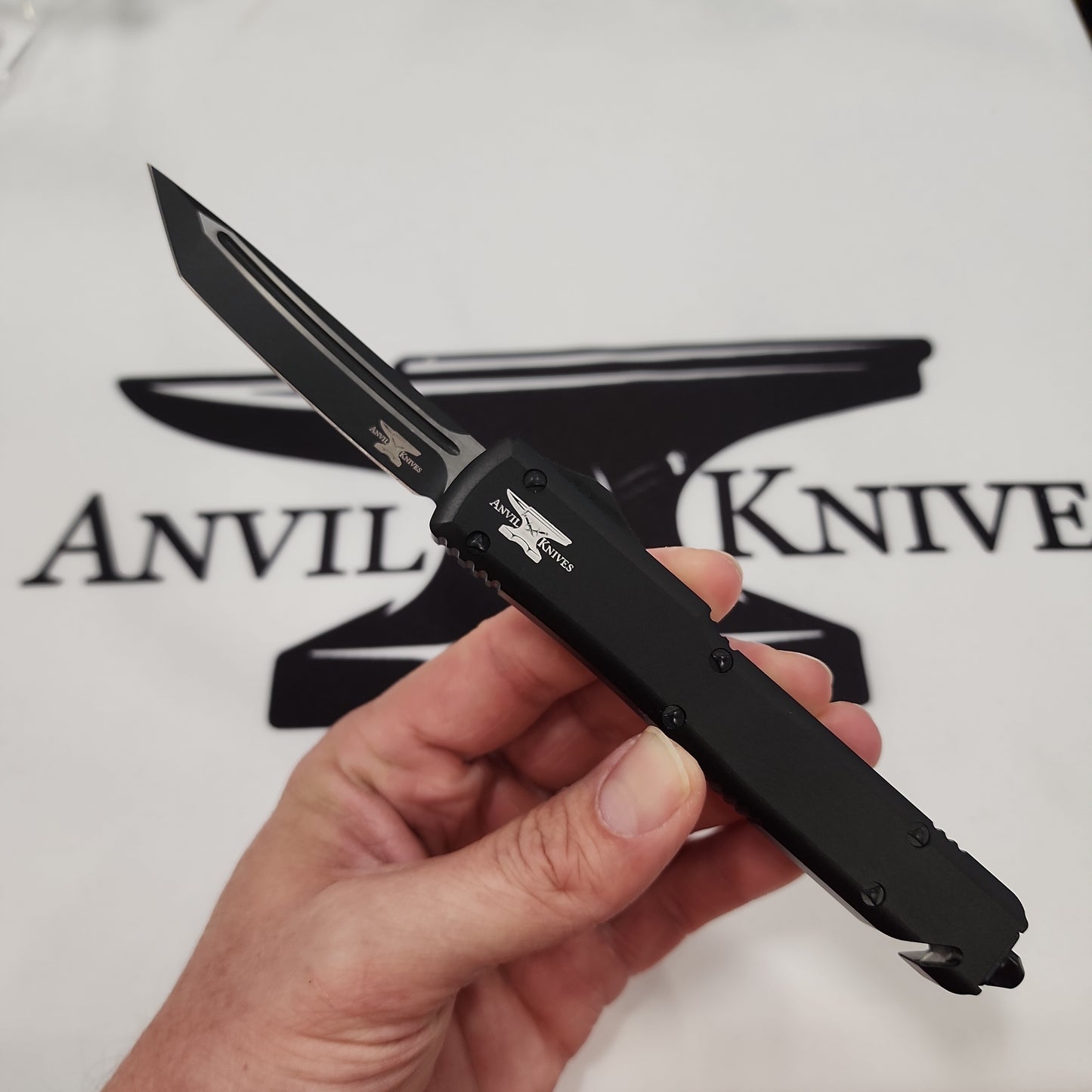 Tuxedo Tanto